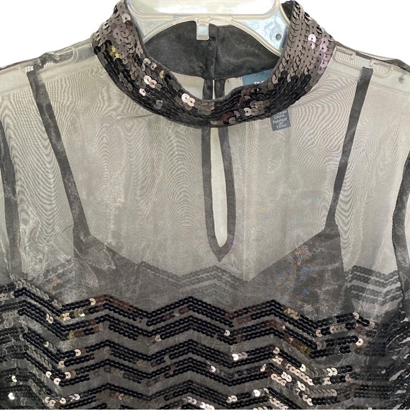 NEW ModCloth NWT Fanciful Fette Shift Dress Size S - Picture 4 of 8